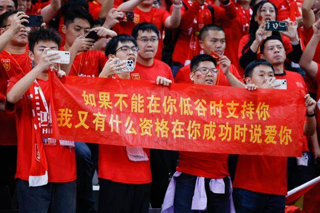 国务院前副总理因渤海事故受到处分，养女现任外交部官员